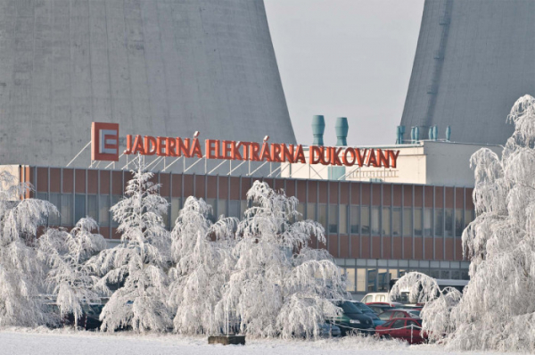 Jaderné elektrárny Dukovany a Temelín čtvrtý rok po sobě překonaly výrobu 30 TWh bezemisní energie